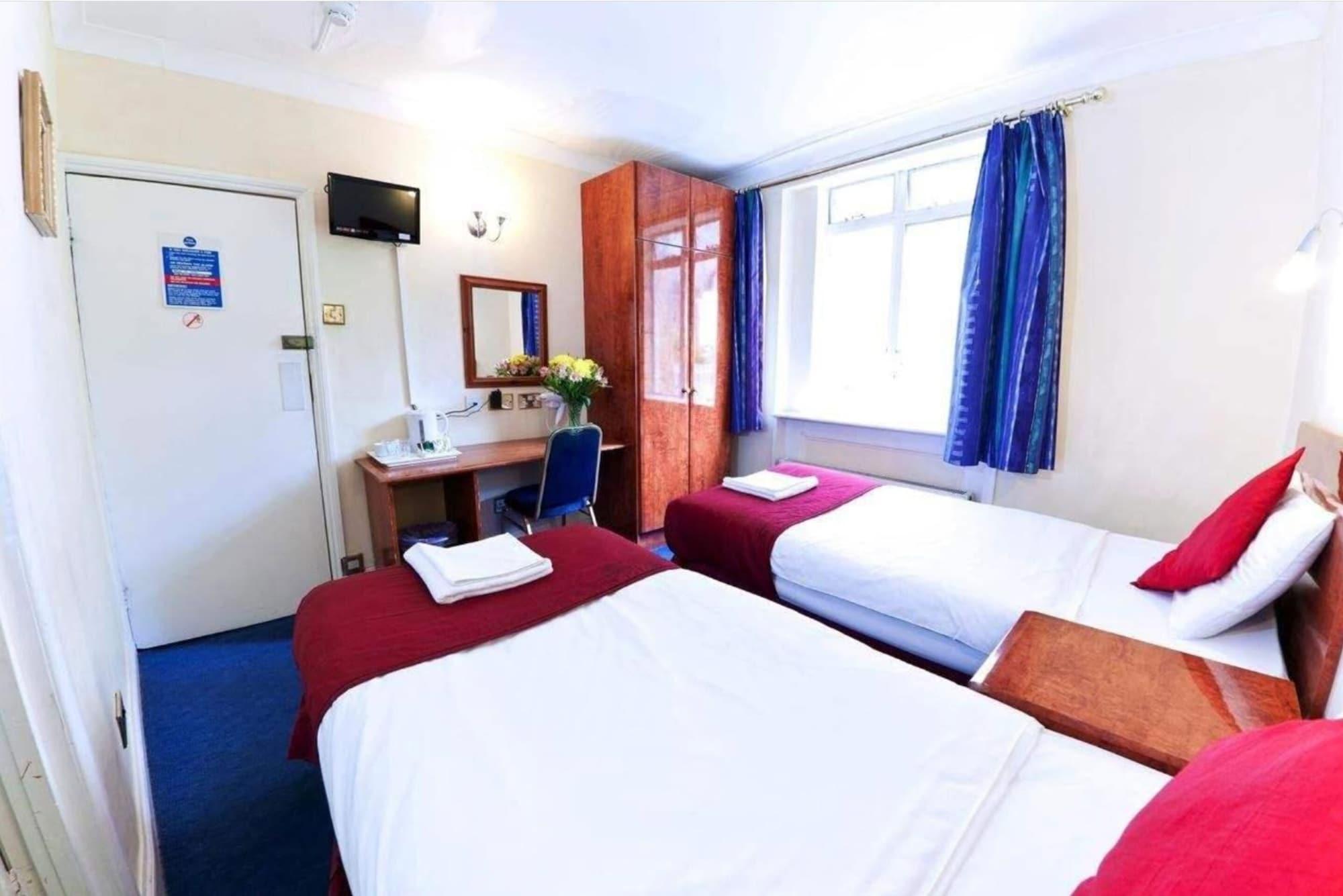 Whiteleaf Hotel Лондон Екстериор снимка