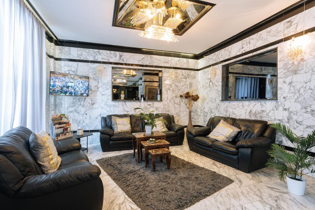 Whiteleaf Hotel Лондон Екстериор снимка